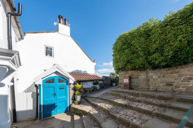 Beacholme, Robin Hood’s Bay, YO22 4SN photo 5