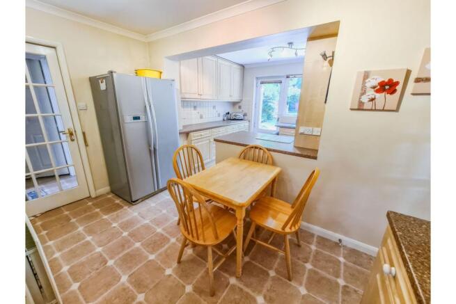 Kitchen/Breakfast
