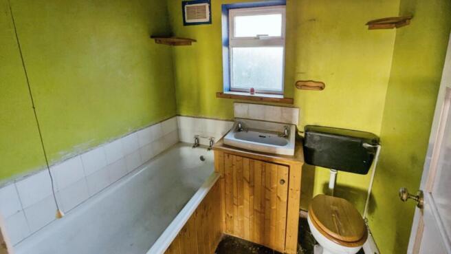 2 bed Apartment for sale Image 6