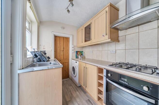 1407356-3-697c9dab5a799