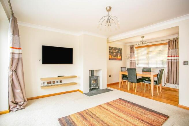 Lounge Diner
