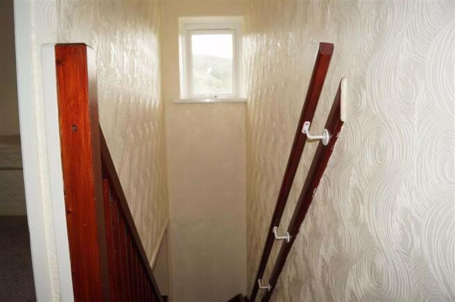 STAIRS/LANDING