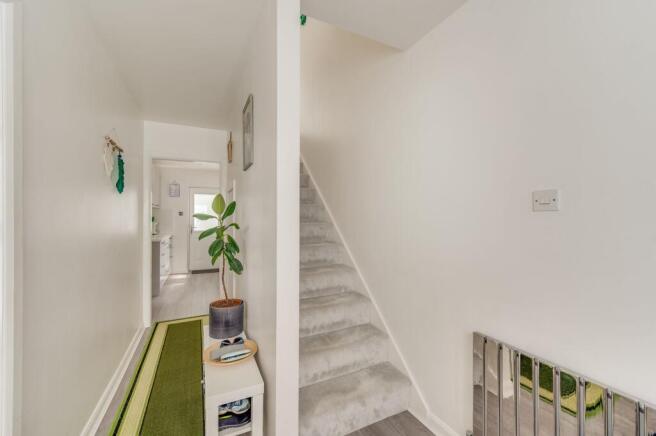 3 bed Semi-Detached for sale Image 5