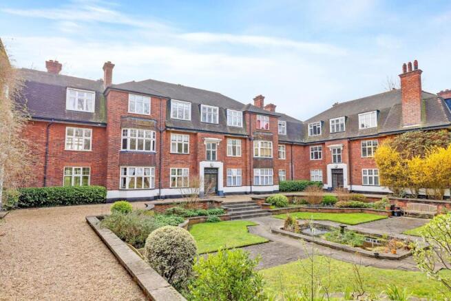 10-f625JHPropWorld - 8 Fountain Court - 43-medium.