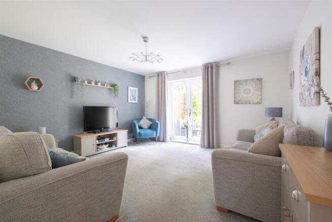 4 bed Detached for sale Image 8