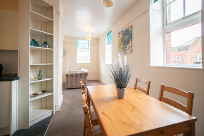 1 bed Flat to rent Image 6