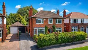 47, Meadowsway, Upton, Chester CH2 1HZ