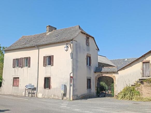 Photo 1