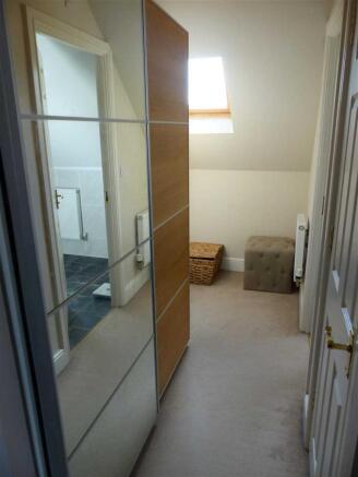 DRESSING AREA