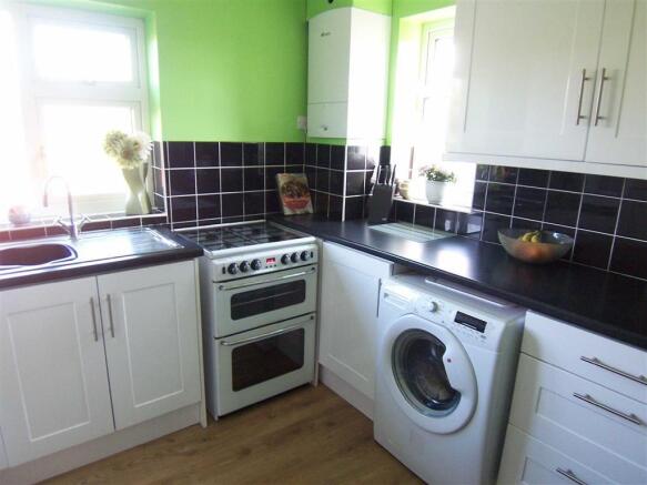 Kitchen: