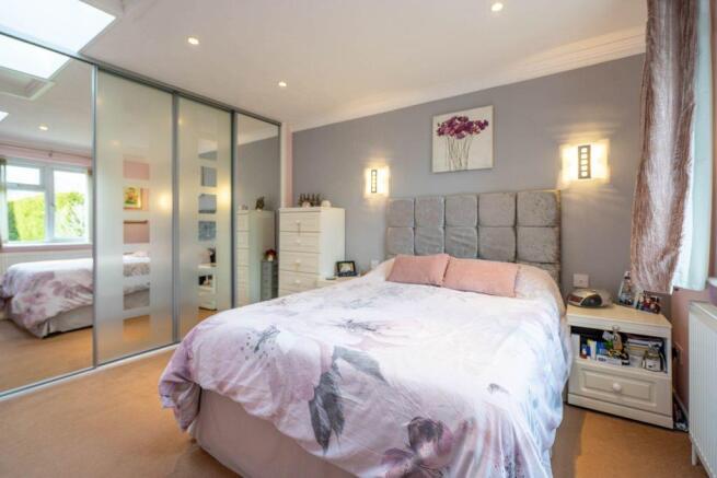 Bedroom 1 (Double with Ensuite)