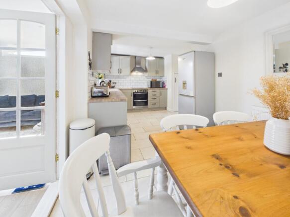 Racecourse Drive, Bridgnorth, Shropshire, WV16 photo 5