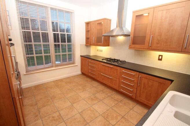 kitchen alt angle
