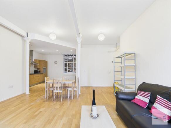 CAM03394G0-PR0391...