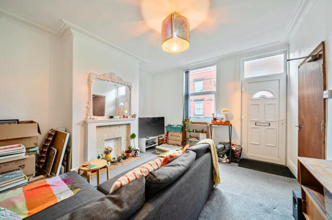 1404641-10-697369...