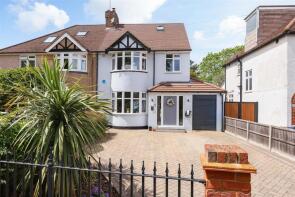 86, Hurst Lane, East Molesey KT8 9DY