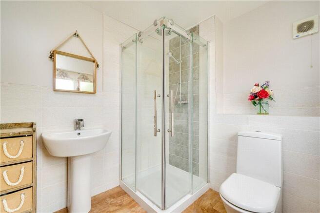 En-Suite Shower