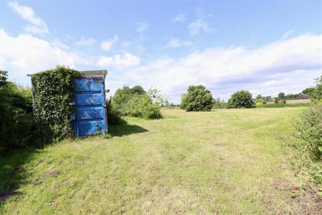2 bed House for sale Image 10