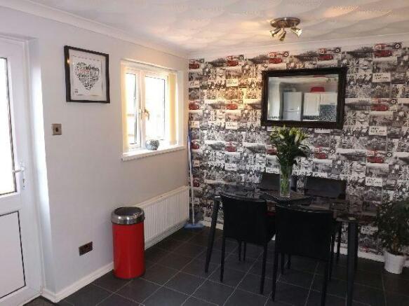 Kitchen/Diner Pic 3