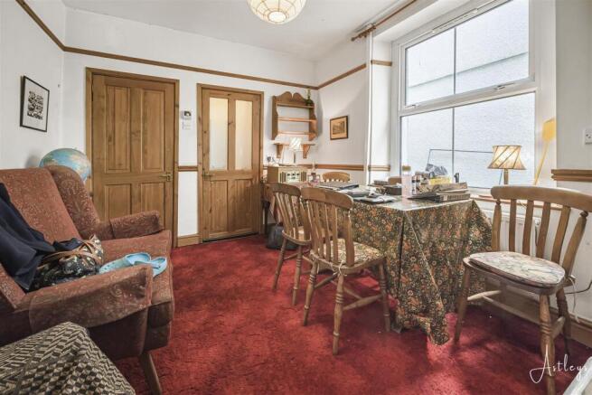 Breakfast Room