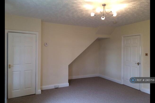 Lounge 2