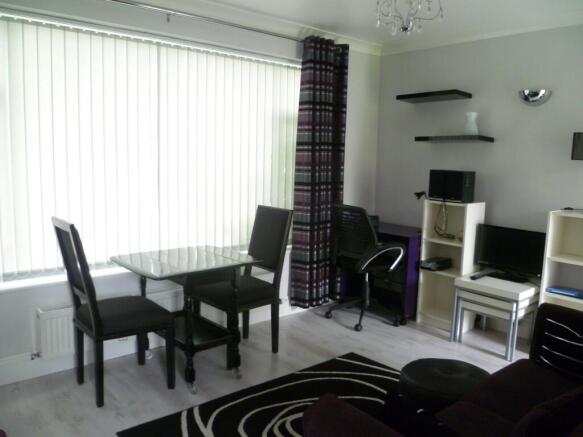Photo 01