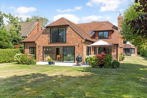 Sheldons Lane, Hook, Hampshire, RG27