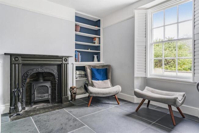 Sitting Room close.jpg