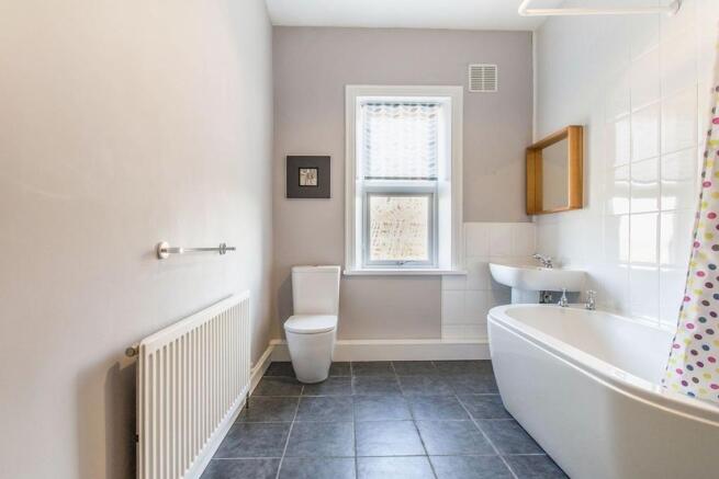 Bathroom / WC
