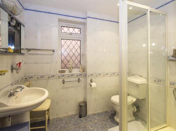 Ensuite