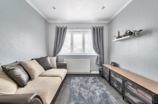 Newport Close, Chelmsford, Essex photo 4