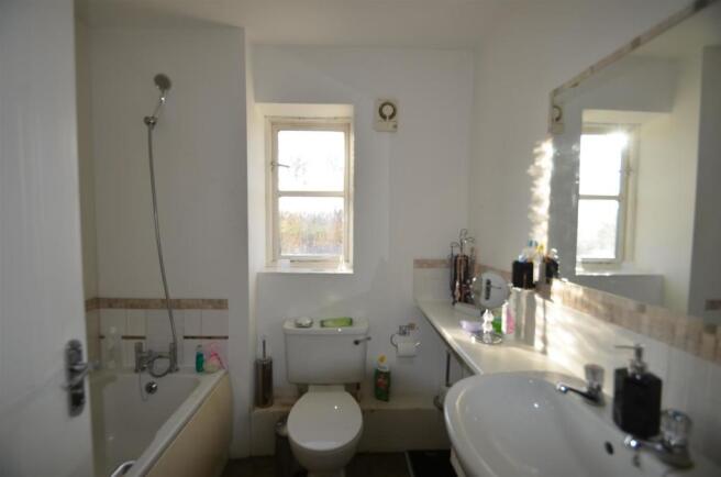 49 Eisenhower Road,  (18).JPG