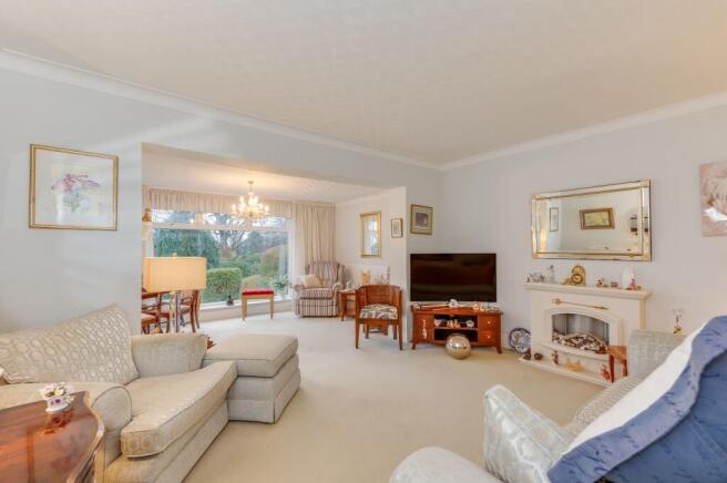 KITCHEN, DINER AND LIVING ROOM