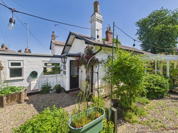 3 Bedroom Semi-Detached House - For Sale