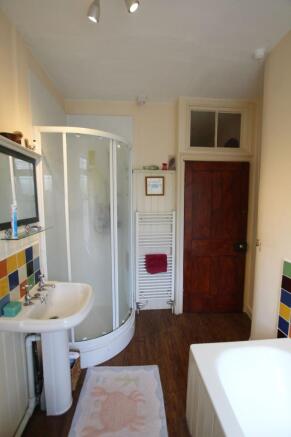 Photo 10