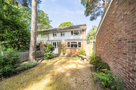 Troutbeck Walk, Camberley, Surrey, GU15