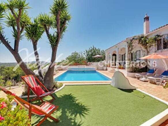 Santa Bárbara de Nexe Sea View 3+1 Bed Villa For Sale (12)