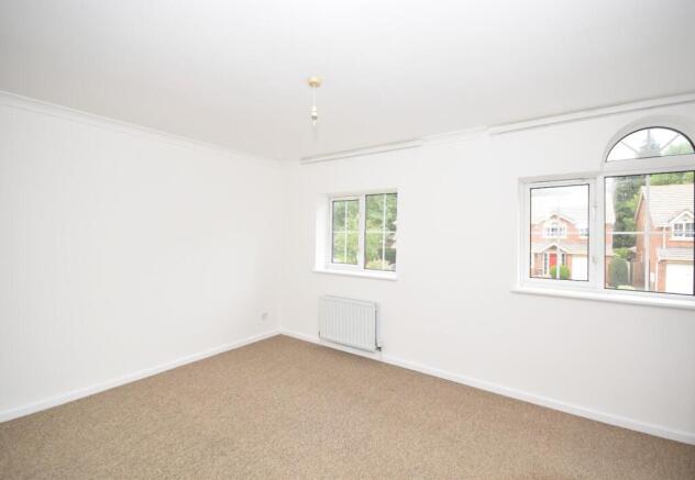 Bedroom 4.JPG