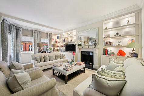 Cheyne Court, London, SW3