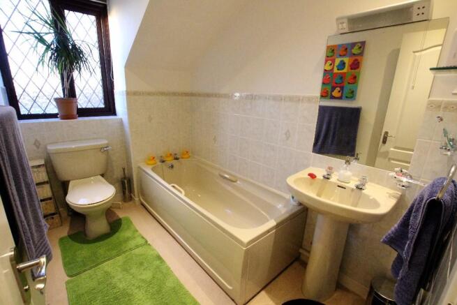 Photo 10
