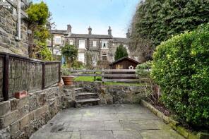 19, Summersgill Square, Horsforth, Leeds LS18 4RG