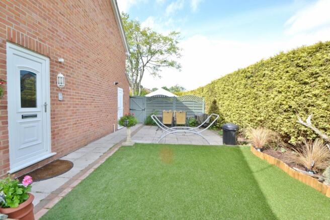 annexe garden