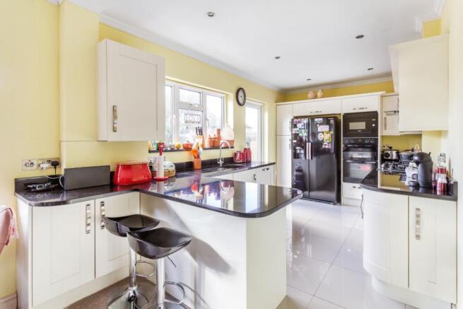 Kitchen/Breakfast Ro