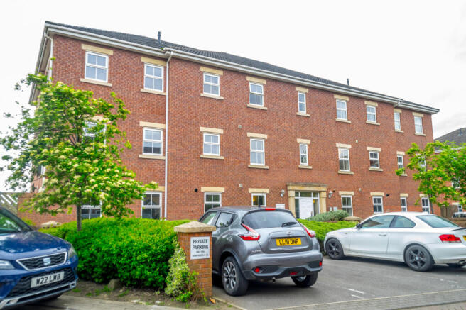 MEADOWBROOK COURT MORLEY LEEDS