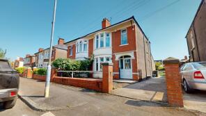 14, Pum Erw Road, Heath, Cardiff CF14 4PF