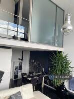 Unit G1, The Lightbox, Duke Street, Northampton NN1 3BA