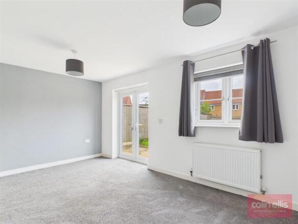 3 bed Semi-Detached for sale Image 5