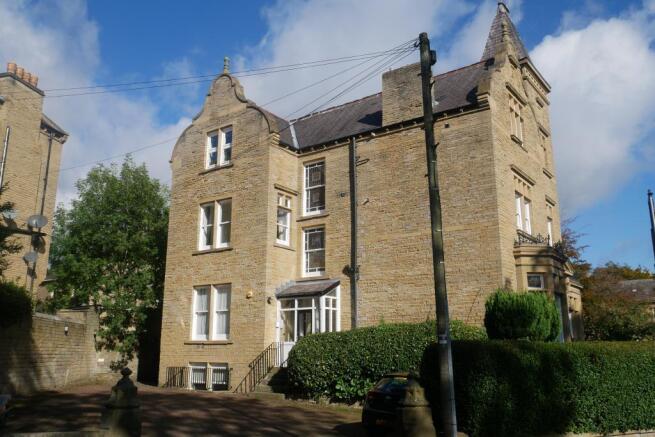 1 bed Apartment to rent Image 10