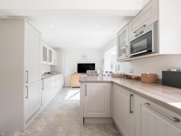 Kitchen Breakfast Room