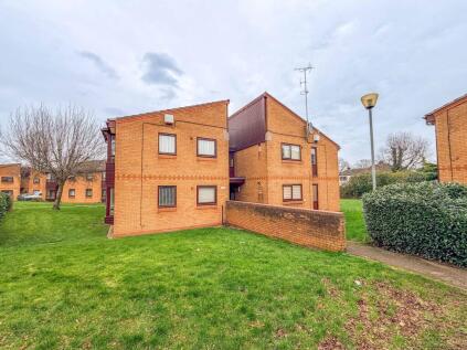 Ryde Avenue, Nuneaton, CV10